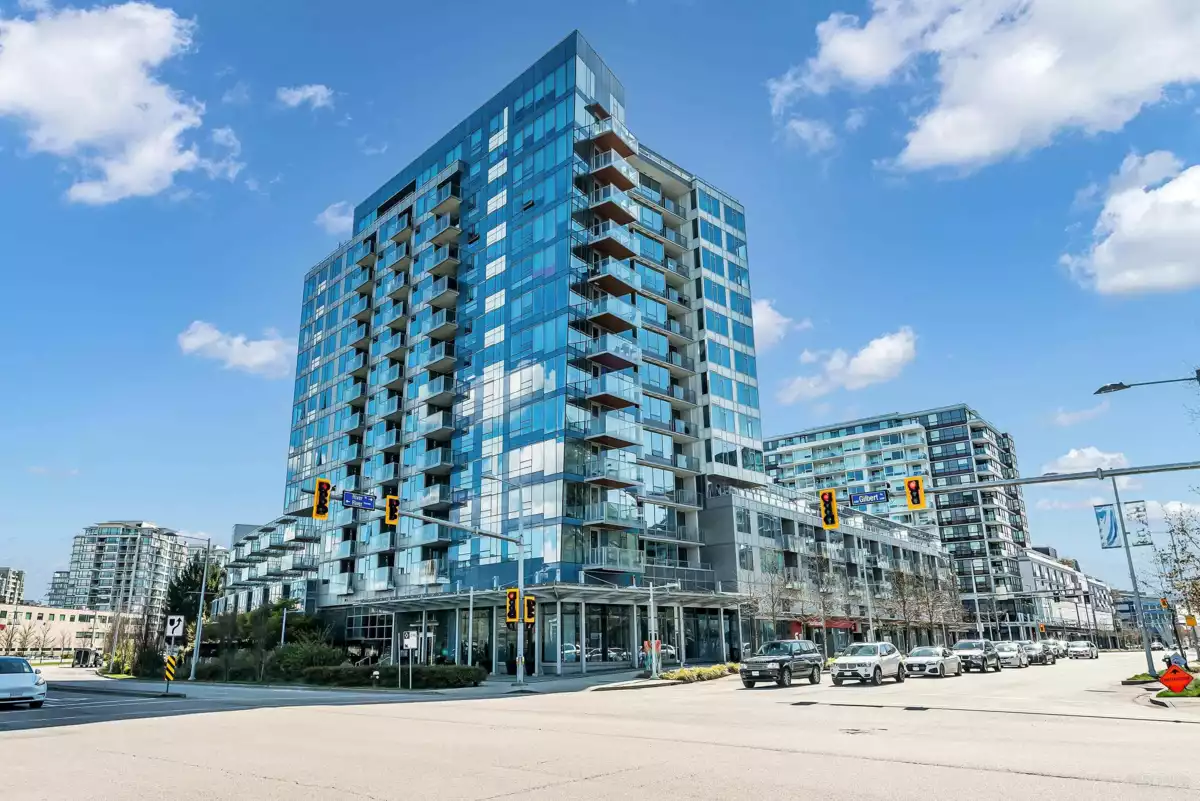 Hot Tub / Spa Photo of 1007 5233 Gilbert Road, Richmond, BC