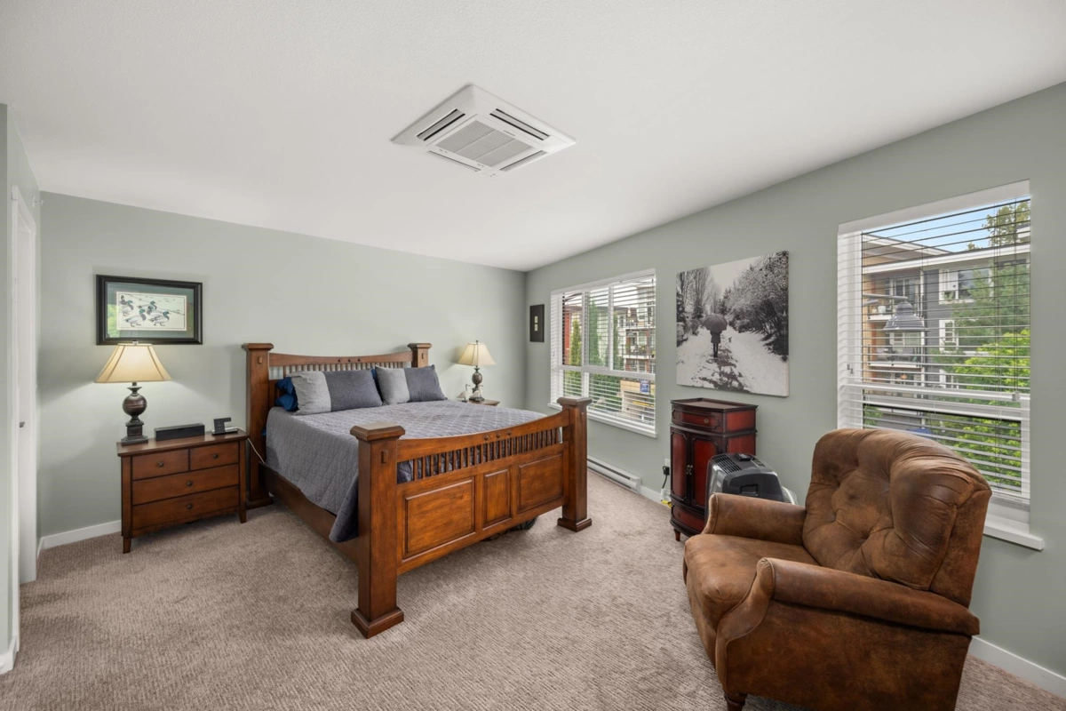 Hallway Photo of 10 23230 Billy Brown Road, Langley, BC