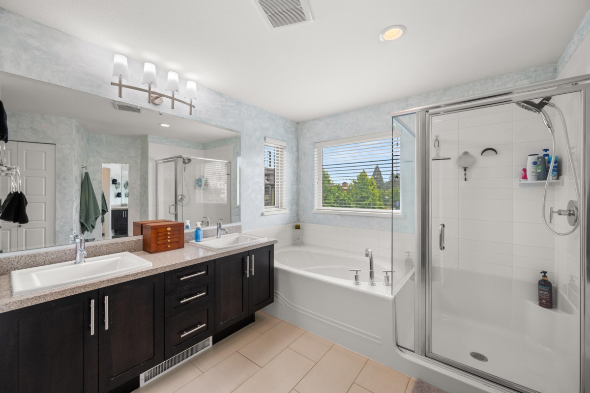 Outdoor Patio Photo of 10 23230 Billy Brown Road, Langley, BC