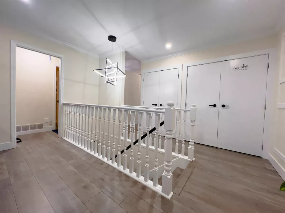 Hallway Photo of 8 11952 64 Avenue, Delta, BC