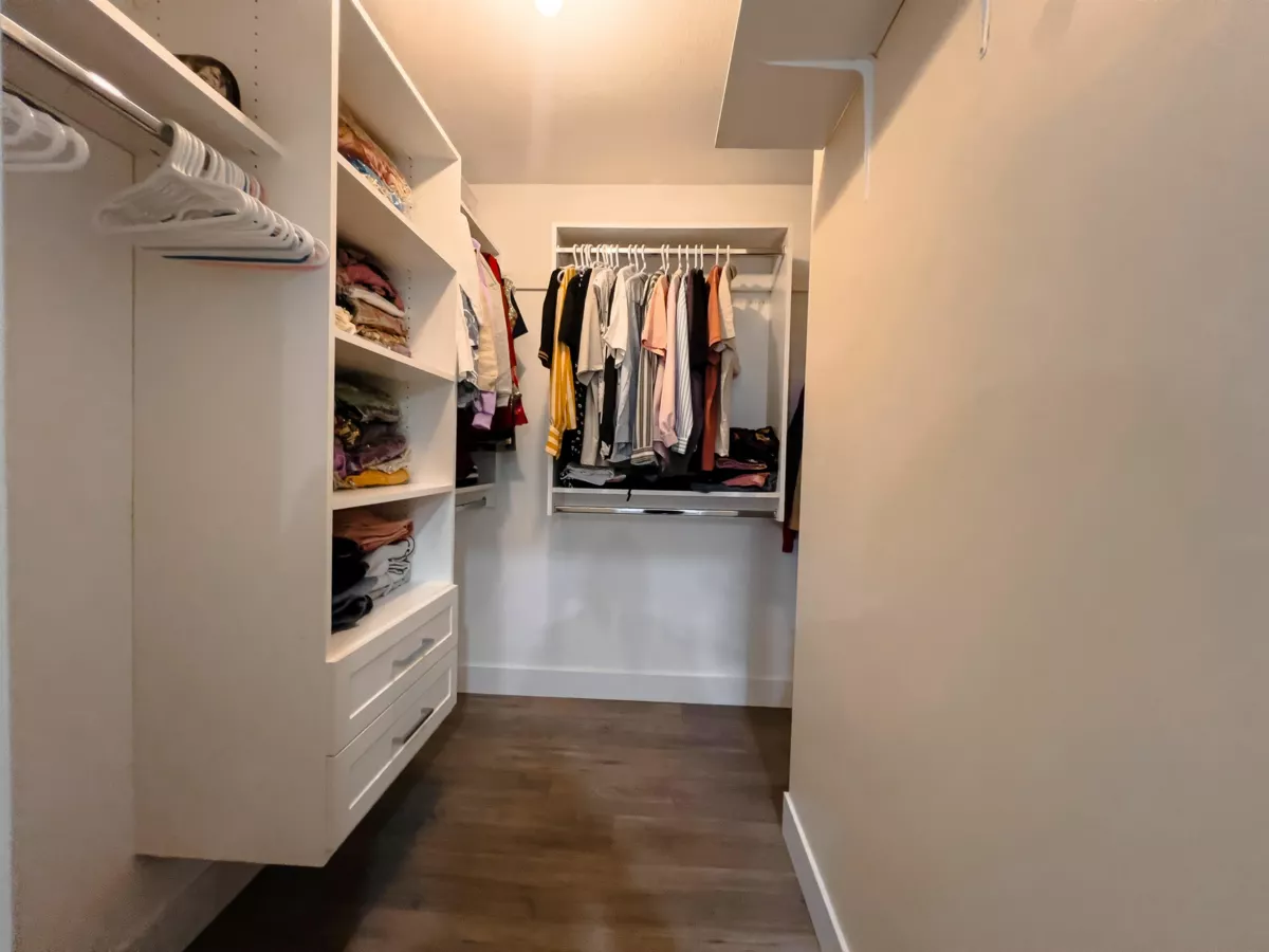 Walk-In Closet Photo of 8 11952 64 Avenue, Delta, BC