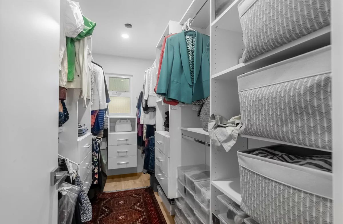 Breakfast Nook Photo of 1286 Wellington Drive, North Vancouver, BC