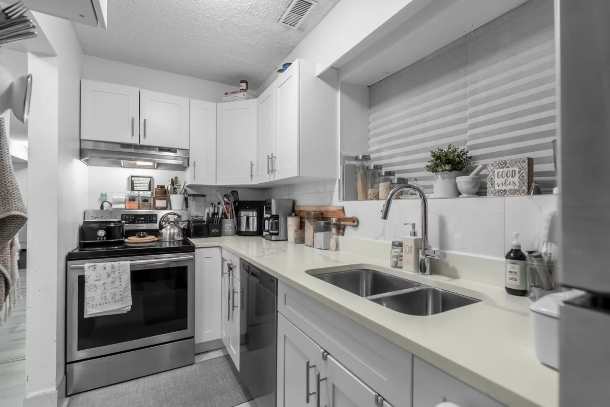 Garage Interior Photo of 1286 Wellington Drive, North Vancouver, BC