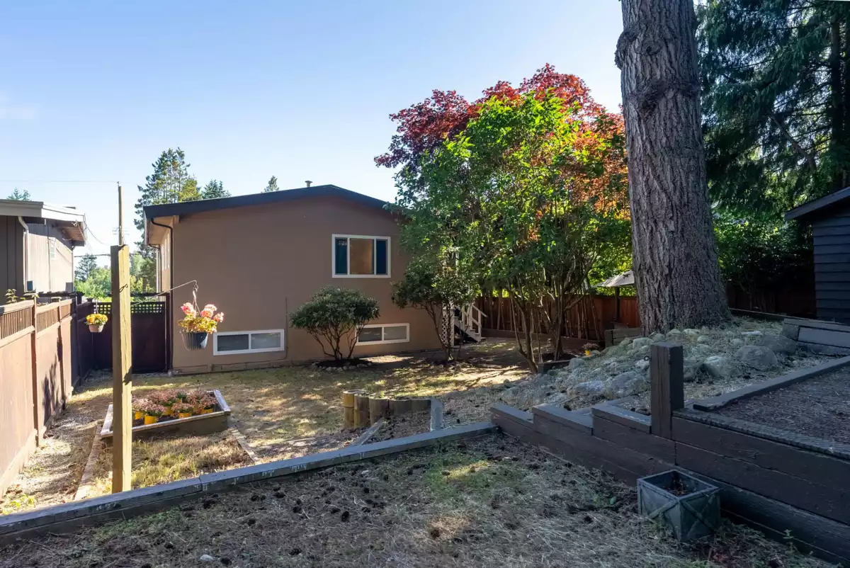 Outdoor Deck Photo of 1286 Wellington Drive, North Vancouver, BC
