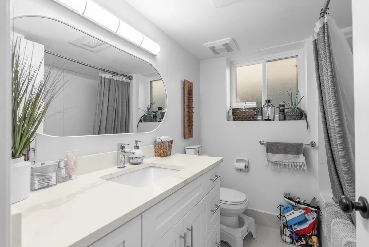 Staircase Photo of 1286 Wellington Drive, North Vancouver, BC