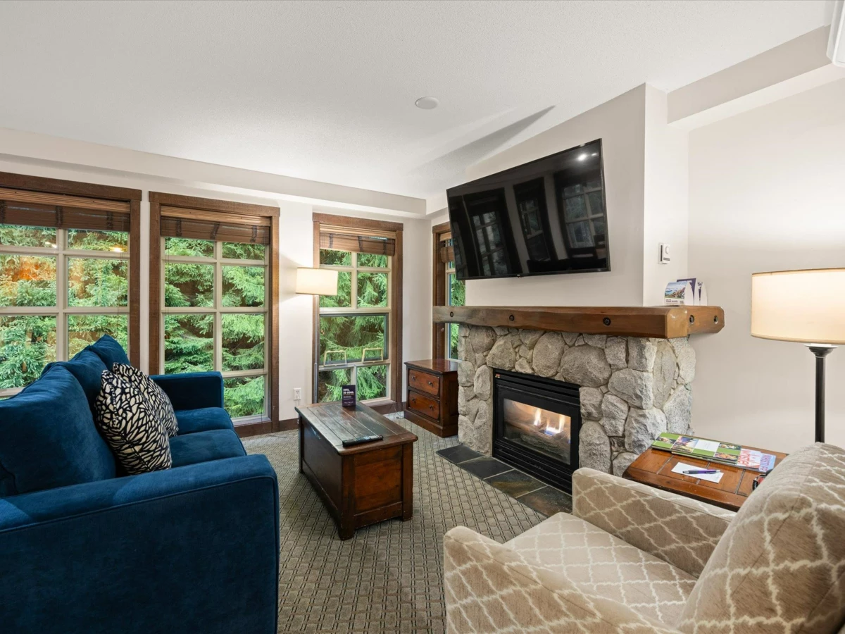 Living Room Photo of 621 4899 Painted Cliff Road, Whistler, BC