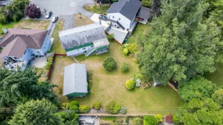 5451 7b Avenue, Delta, BC, Boundary Beach — 5 bed single family residence for sale