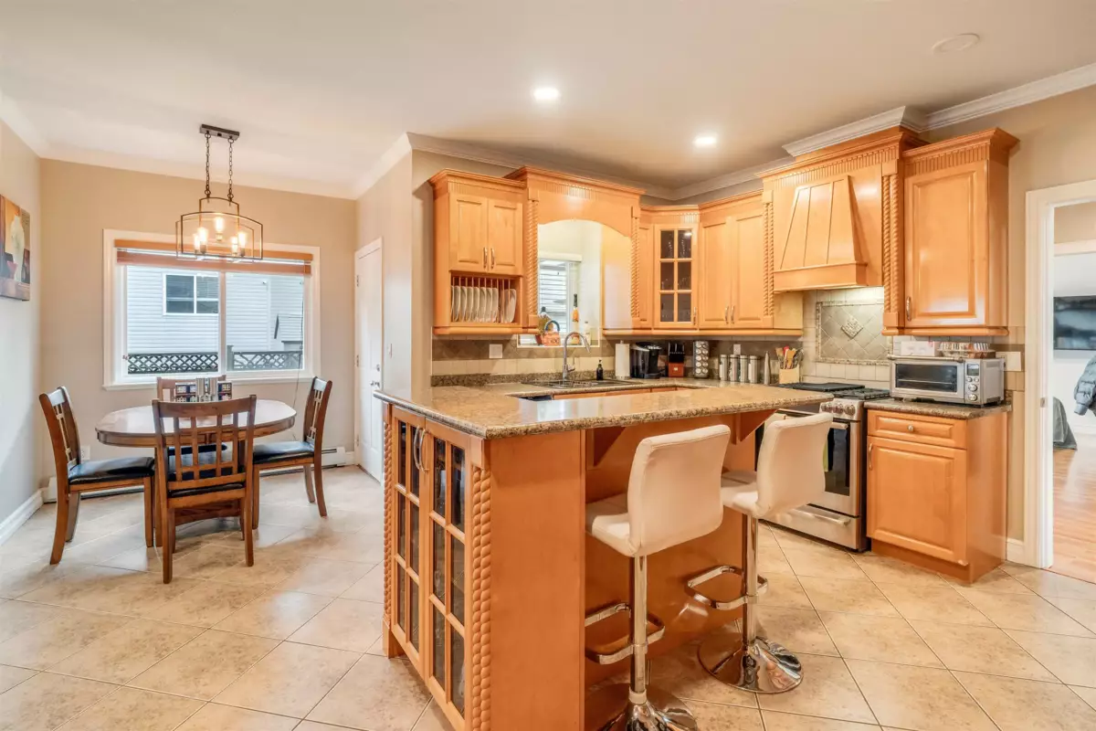 Family Room Photo of 14676 79 Avenue, Surrey, BC