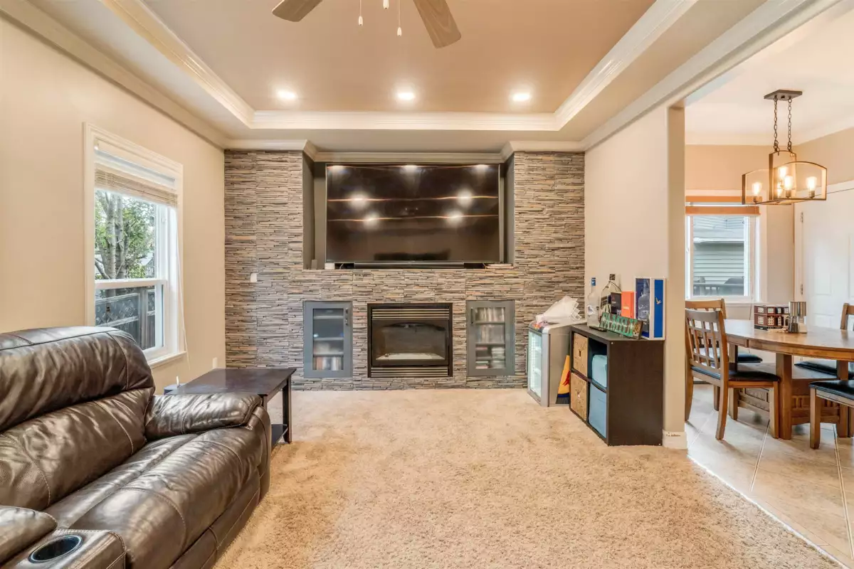 Garage Interior Photo of 14676 79 Avenue, Surrey, BC