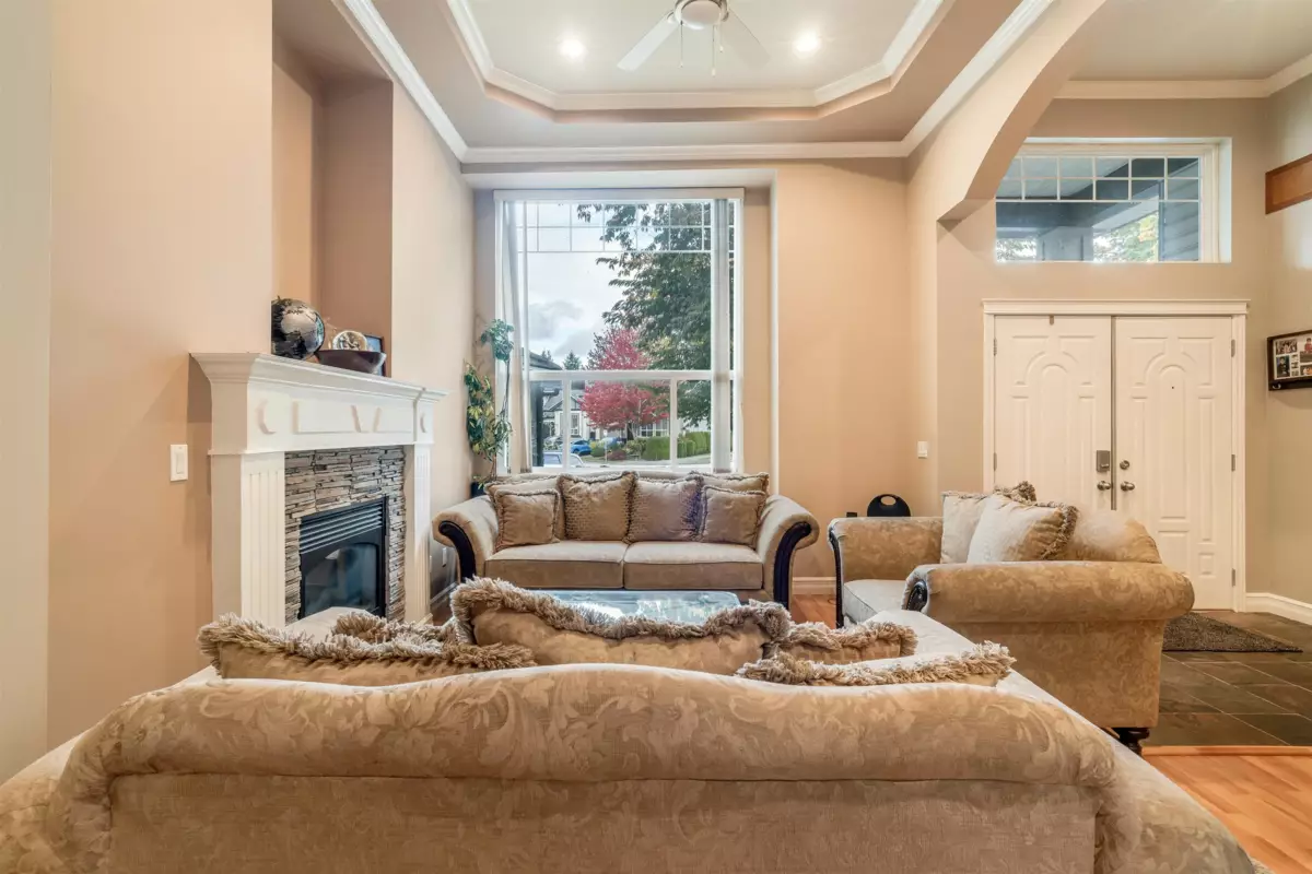 Pantry Photo of 14676 79 Avenue, Surrey, BC