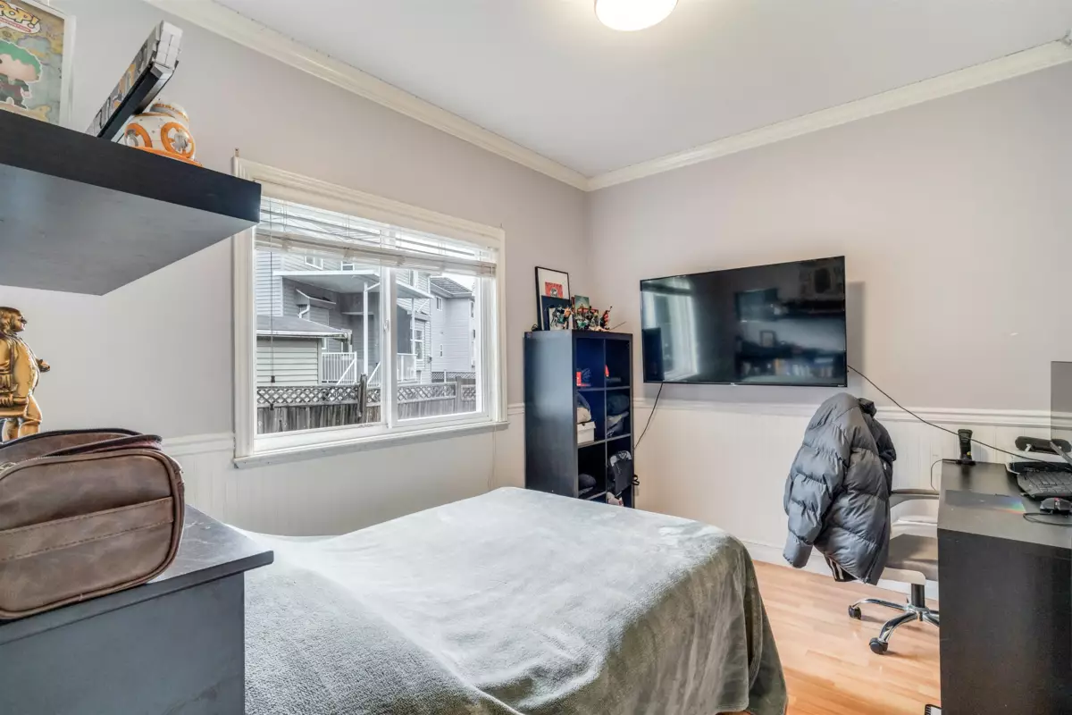 Primary Bedroom Photo of 14676 79 Avenue, Surrey, BC