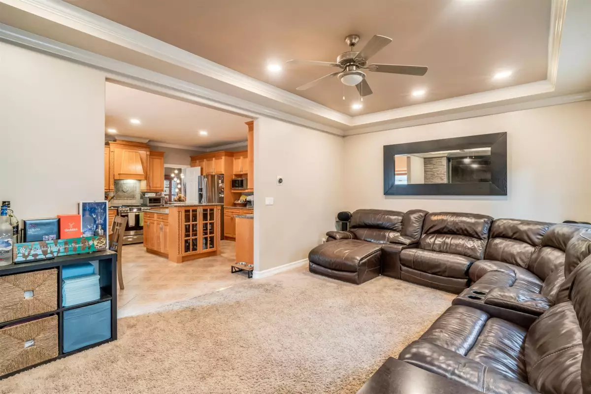 Staircase Photo of 14676 79 Avenue, Surrey, BC