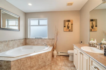 Loft / Bonus Room Photo of 14676 79 Avenue, Surrey, BC