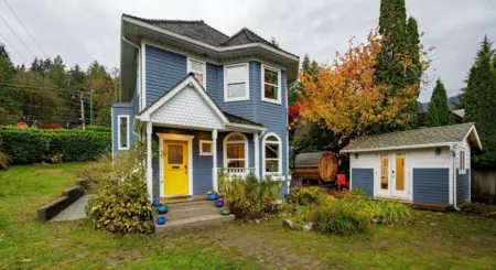 1806 Deep Cove Road, North Vancouver, BC, North Vancouver — Single Family Residence for sale