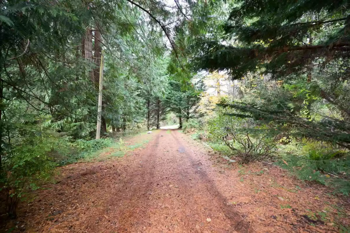 Guest Bathroom Photo of 980 Woodley Road, Roberts Creek, BC