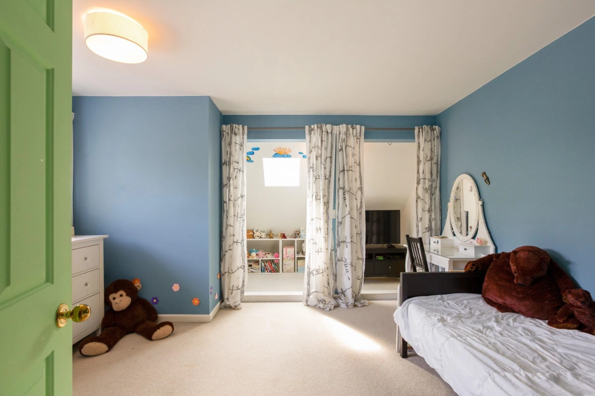 Hot Tub / Spa Photo of 13028 19a Avenue, Surrey, BC