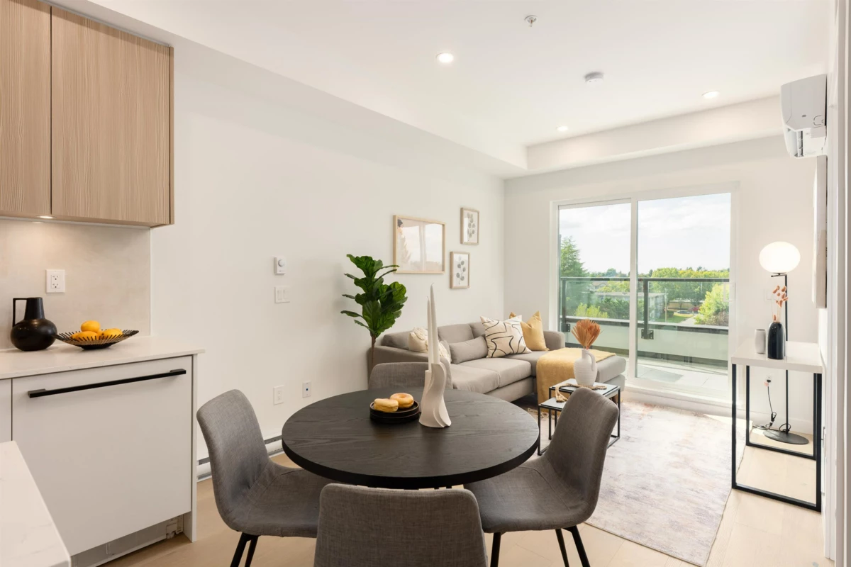 Kitchen Island Photo of 504 5398 207 Street, Langley, BC