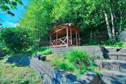 Front Yard Photo of 3035 Maplewood Court, Coquitlam, BC