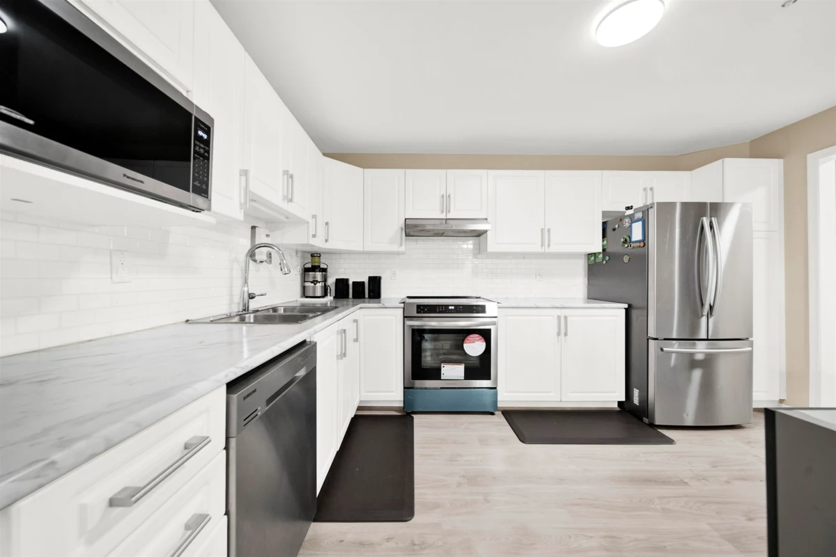 Pantry Photo of 216 7171 121 Street, Surrey, BC
