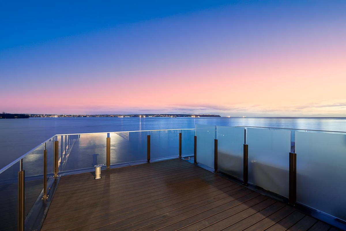Dining Area Photo of 602 2090 Argyle Avenue, West Vancouver, BC