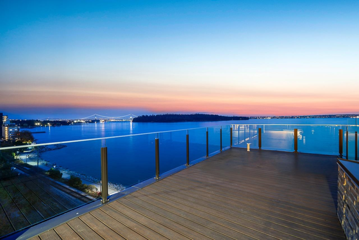 Exterior Front Photo of 602 2090 Argyle Avenue, West Vancouver, BC