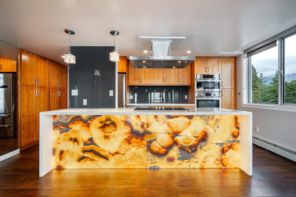 Primary Bedroom Photo of 602 2090 Argyle Avenue, West Vancouver, BC