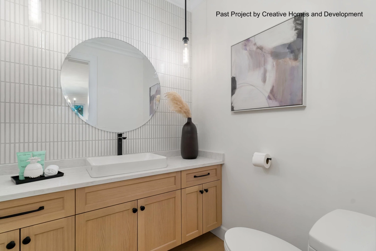 Primary Bathroom Photo of 1249 Frederick Road, North Vancouver, BC