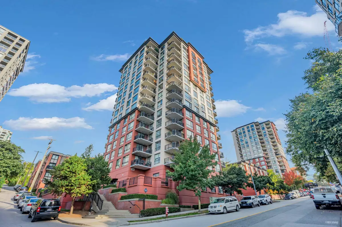 Exterior Front Photo of 304 833 Agnes Street, New Westminster, BC