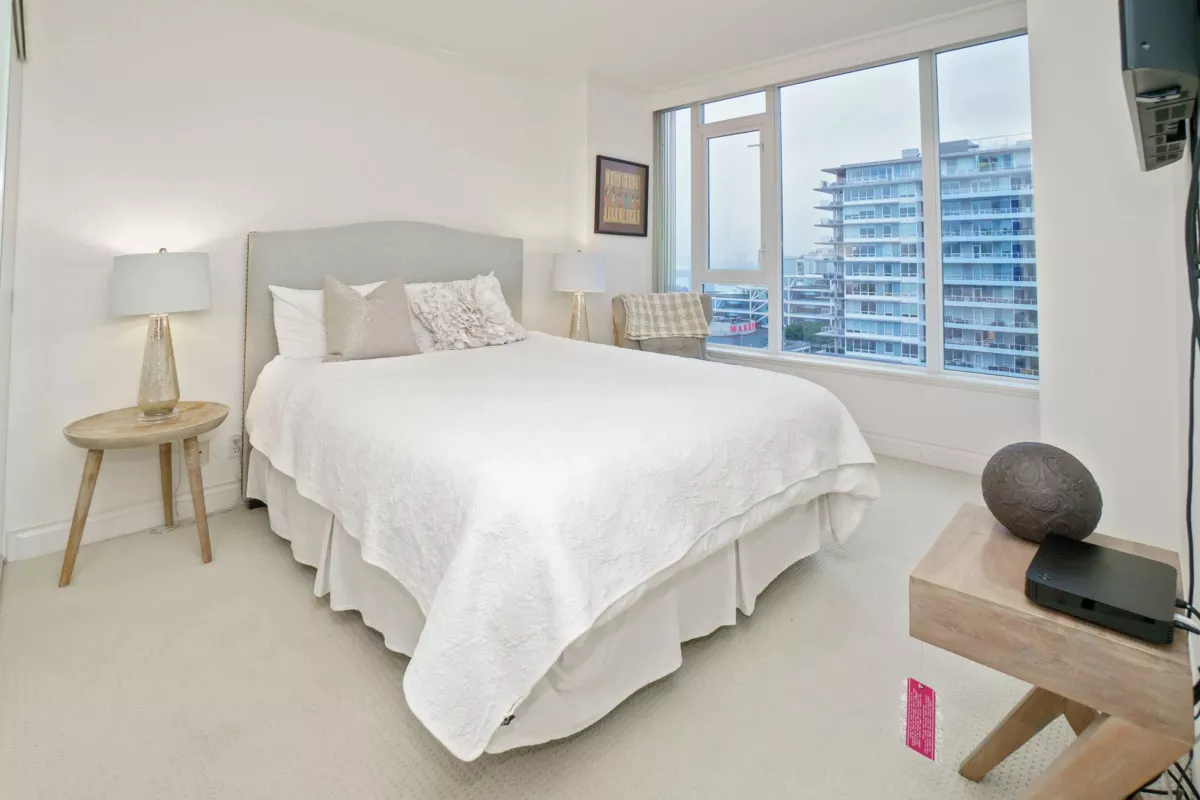 Loft / Bonus Room Photo of 903 133 E Esplanade, North Vancouver, BC