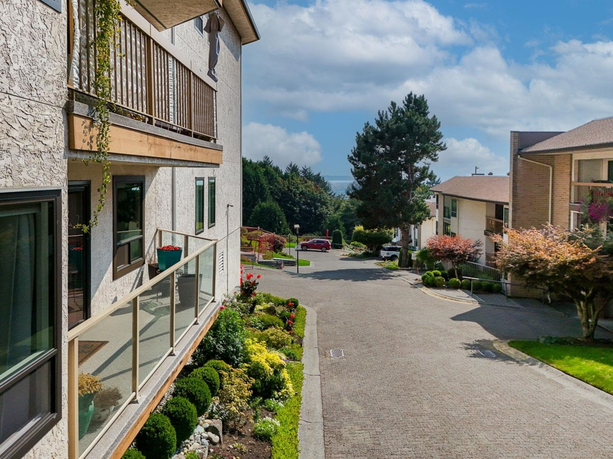 Garage Interior Photo of 519 1350 Vidal Street, White Rock, BC