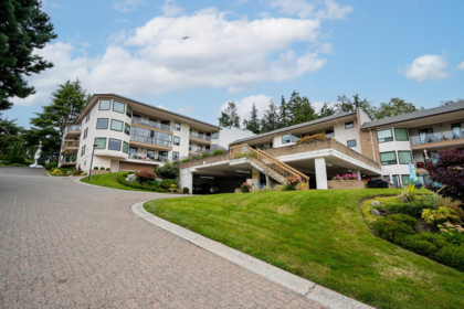 519 1350 Vidal Street, White Rock, BC, White Rock — Apartment/Condo for sale
