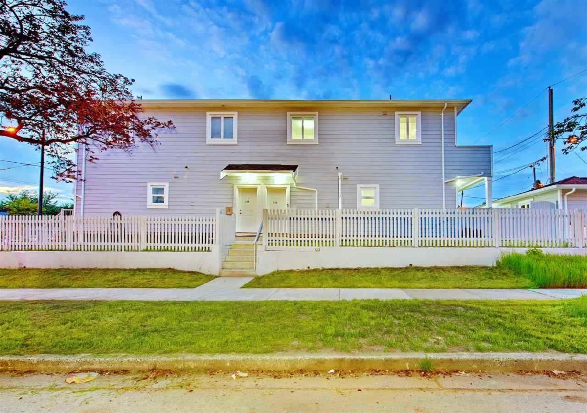 Pantry Photo of 215 E 64th Avenue, Vancouver, BC