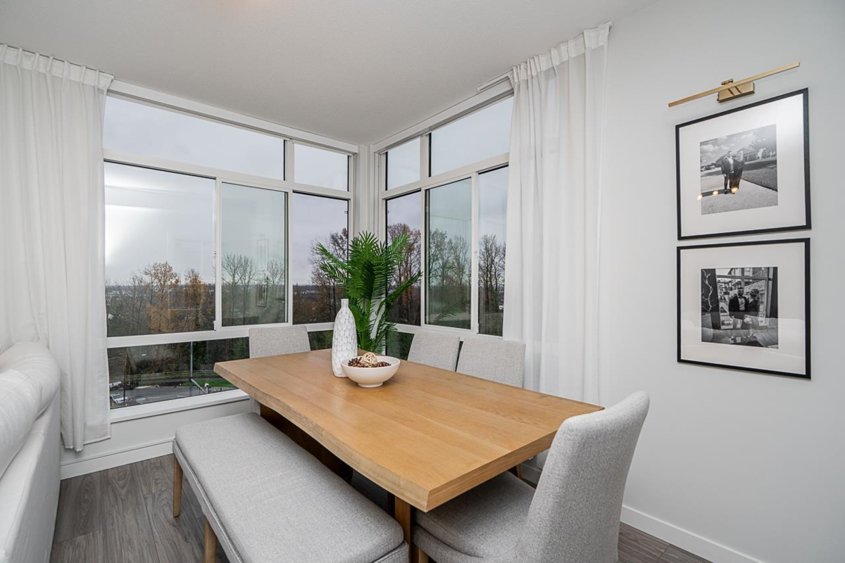 Family Room Photo of 401 6438 Byrnepark Drive, Burnaby, BC