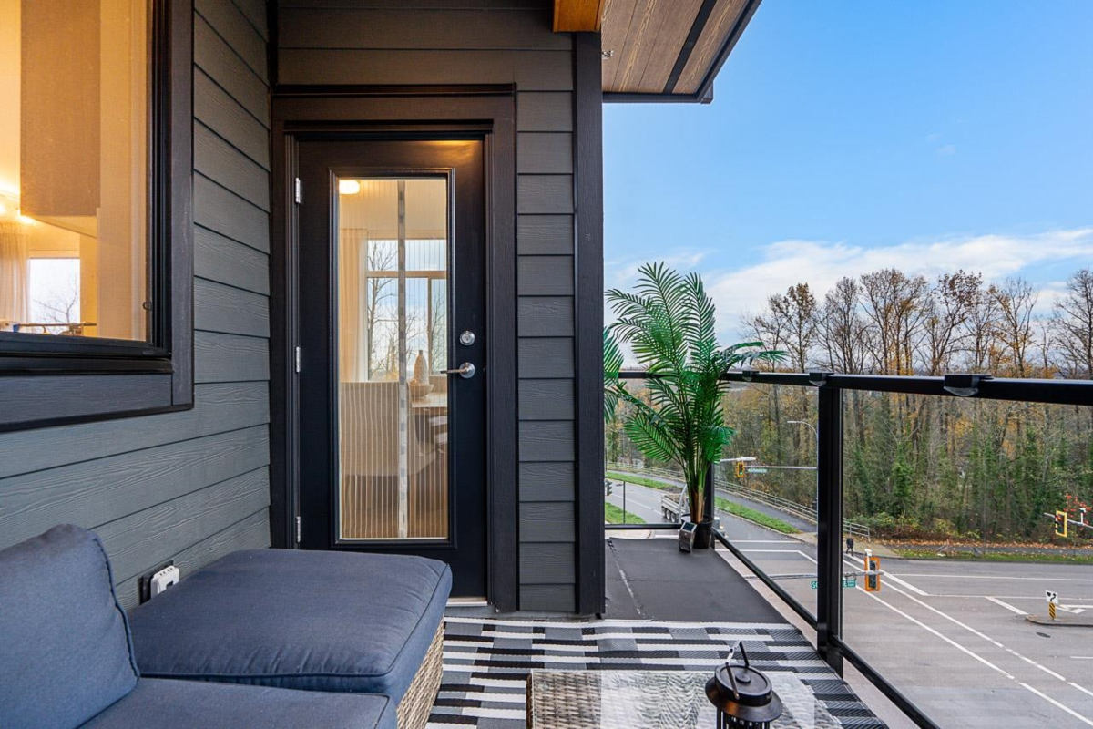 Powder Room Photo of 401 6438 Byrnepark Drive, Burnaby, BC