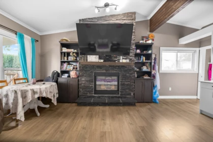 Laundry Room Photo of 30388 Sunset Crescent, Abbotsford, BC
