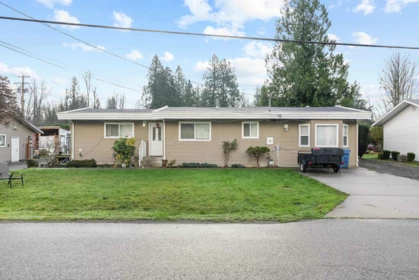 Primary Bedroom Photo of 30388 Sunset Crescent, Abbotsford, BC