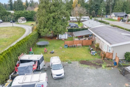 Swimming Pool Photo of 30388 Sunset Crescent, Abbotsford, BC