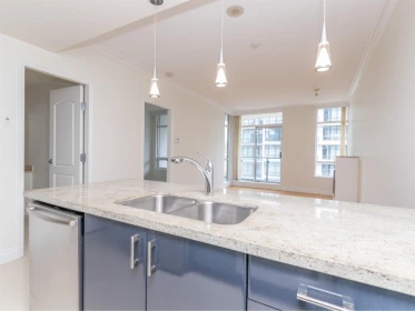 803 162 Victory Ship Way, North Vancouver, BC, North Vancouver — Apartment/Condo for sale