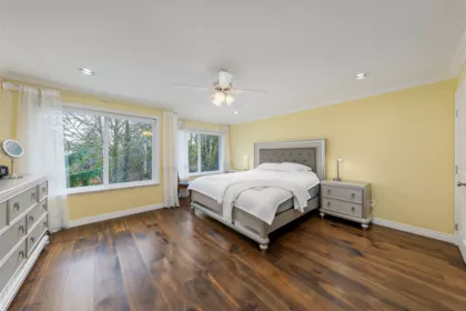 Entry Foyer Photo of 8450 168 Street, Surrey, BC