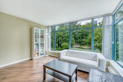 206 4505 Hazel Street, Burnaby, BC