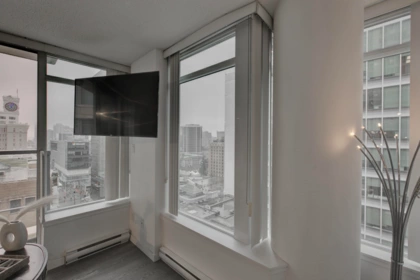 Office / Den Photo of 1505 610 Granville Street, Vancouver, BC
