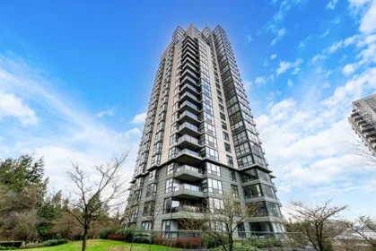 104 288 Ungless Way, Port Moody, BC, Port Moody — Apartment/Condo for sale