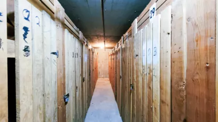 Hallway Photo of 107 620 Eighth Avenue, New Westminster, BC