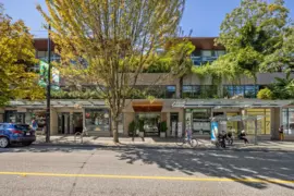 100 1688 Robson Street, Vancouver, BC