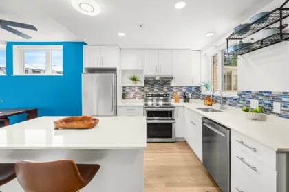 Front exterior of TH5 2137 Chesterfield Avenue, North Vancouver, BC