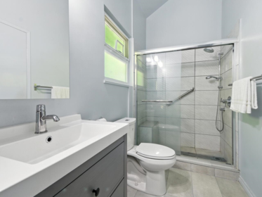 Basement Recreation Room Photo of 6710 Radisson Street, Vancouver, BC