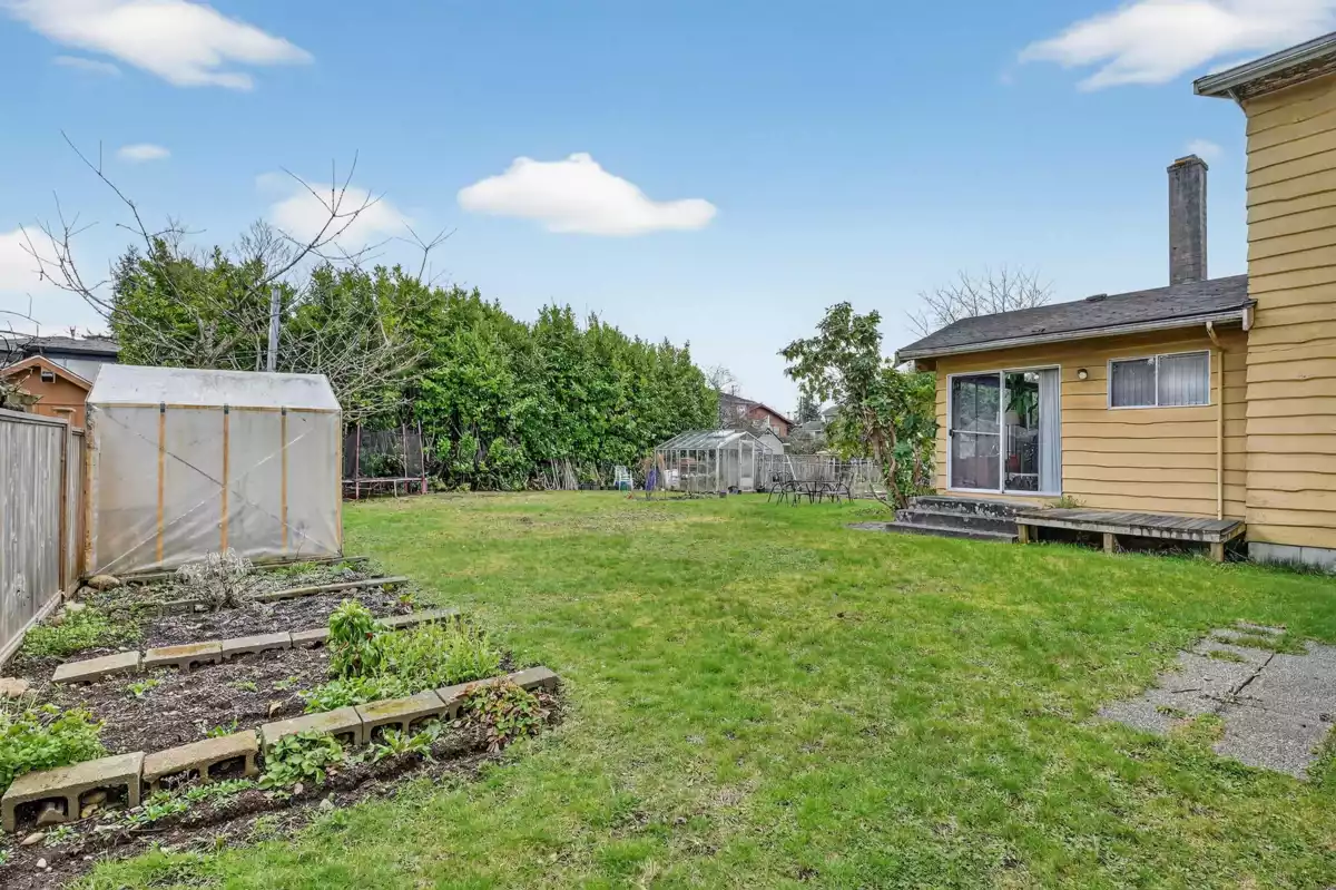 Backyard Photo of 7290 11th Avenue, Burnaby, BC