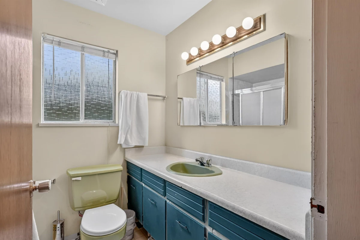 Bedroom 3 Photo of 7290 11th Avenue, Burnaby, BC