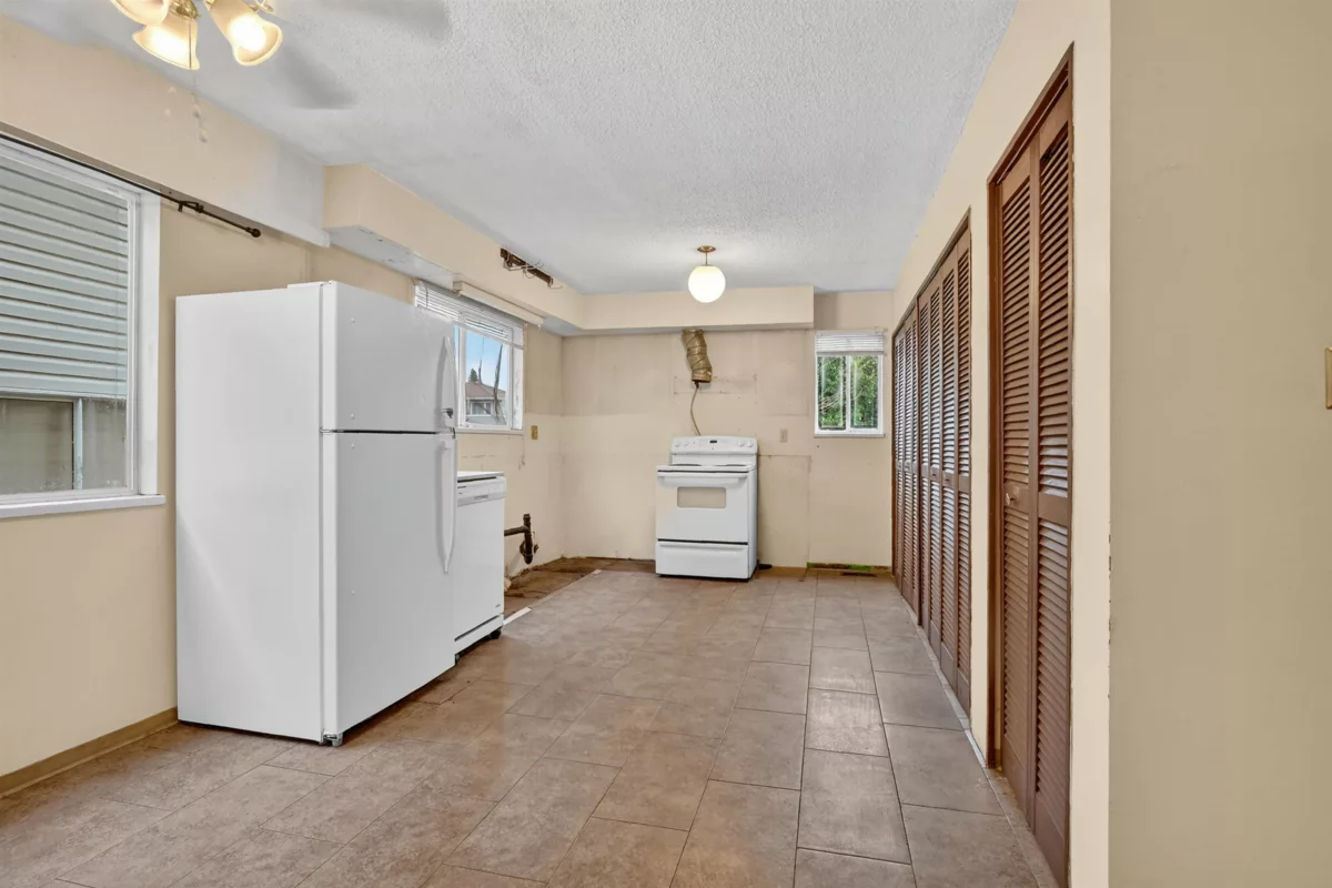 Loft / Bonus Room Photo of 7290 11th Avenue, Burnaby, BC