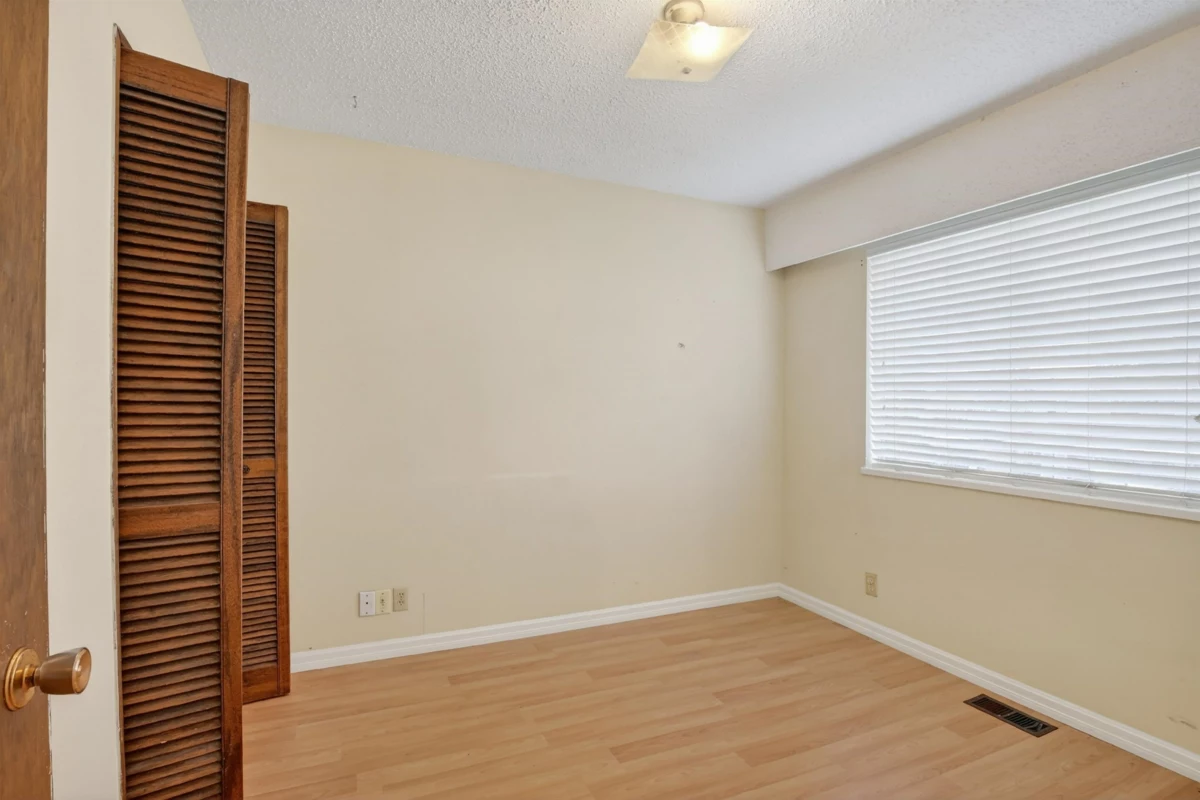 Staircase Photo of 7290 11th Avenue, Burnaby, BC